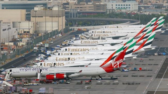 Dubai International Airport kembali mengalami gangguan operasional setelah insiden drone memicu kebakaran di area sekitar bandara pada Senin (16/3/2026).