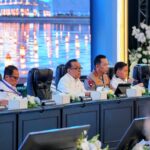 Kapolri Jenderal Listyo Sigit Prabowo saat memimpin rapat koordinasi lintas terkait kesiapan operasi ketupatan di Gedung PTIK, Jakarta Selatan, Senin (2/3/2026). Foto: Ist