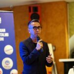 CEO Nuon Aris Sudewo memberikan sambutan dalam agenda Nuon Media Update 2026. Foto: Telkom Indonesia
