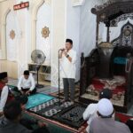 Mendagri Tito Karnavian di Masjid Agung Tgk Chik Pante Geulima, Kabupaten Pidie Jaya, Aceh, Jumat (6/3/2026).