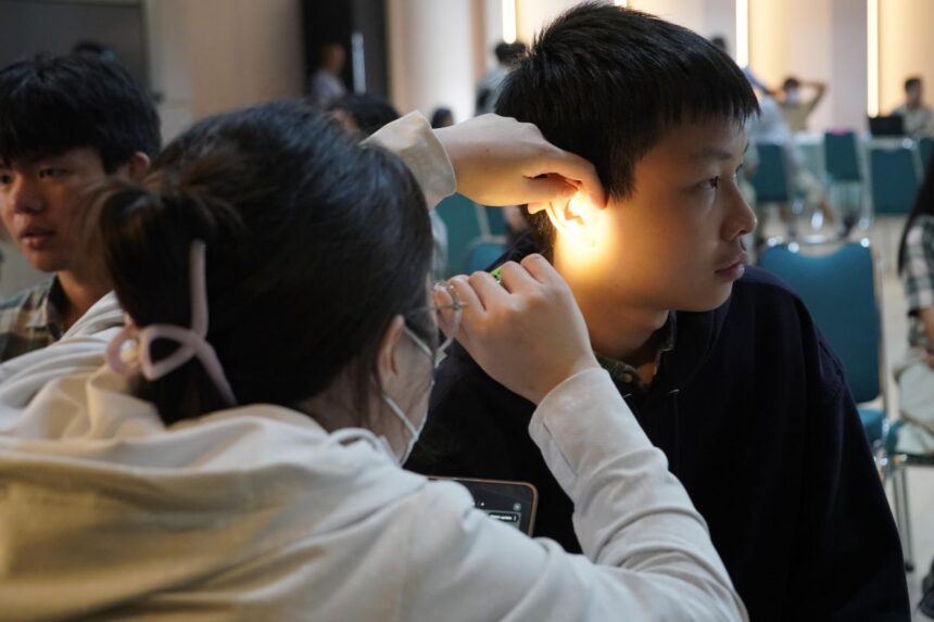 gangguan pendengaran