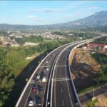 PT Jasamarga Jogja Bawen (JJB) mencatat sebanyak 5.496 kendaraan melalui jalur fungsional Jalan Tol Yogyakarta-Bawen Seksi 6 Ruas Ambarawa-Bawen sepanjang 4,98 KM.