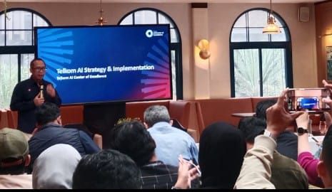 Executive General Manager Digital Product Telkom Indonesia Komang Budi Aryasa dalam acara temu dengan media di Jakarta, Senin (2/3/2026). Foto: Yudha Krastawan/ipol.id