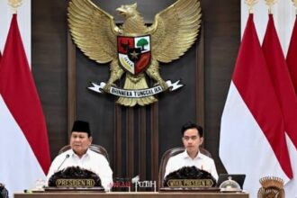 Presiden Prabowo saat memimpin Sidang Kabinet di Istana. Foto : Ist