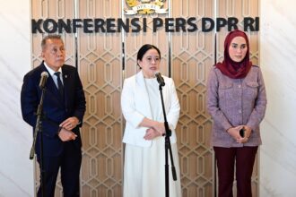 Ketua DPR Puan Maharani saat ditemui awak media di Nusantara II, Kompleks Parlemen, Senayan, Jakarta, Selasa (10/3/2026). Foto: Parlementaria