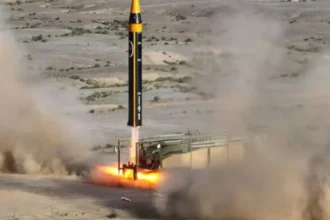 Rudal Khorramshahr-4 milik Iran. Foto: IRNA/net