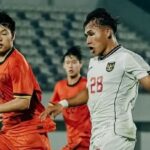 Timnas Indonesia U17 saat uji coba internasional melawan China, di Stadion Indomilk Arena Tangerang, Minggu (8/2/2026). Foto: dok. Timnas Indonesia