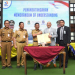 Wali Kota Tangerang Sachrudin berfoto bersama usai penandatanganan MoU pengembangan Simpang Susun Kunciran dengan InJourney Airports dan PT Jasa Marga (Persero) Tbk di Puspem Kota Tangerang, Senin (2/3/2026). (Dok. Alam Sutera)
