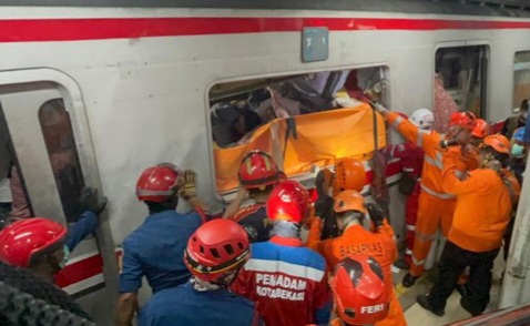 10 jenazah korban tabrakan ka di bekasi timur belum teridentifikasi polisi minta keluarga segera melapor 28042026 132601