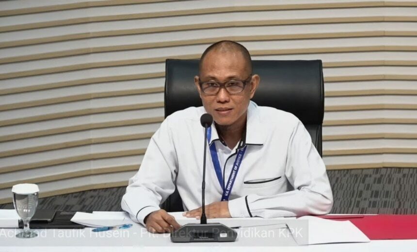 ACHMAD TAUFIK 2