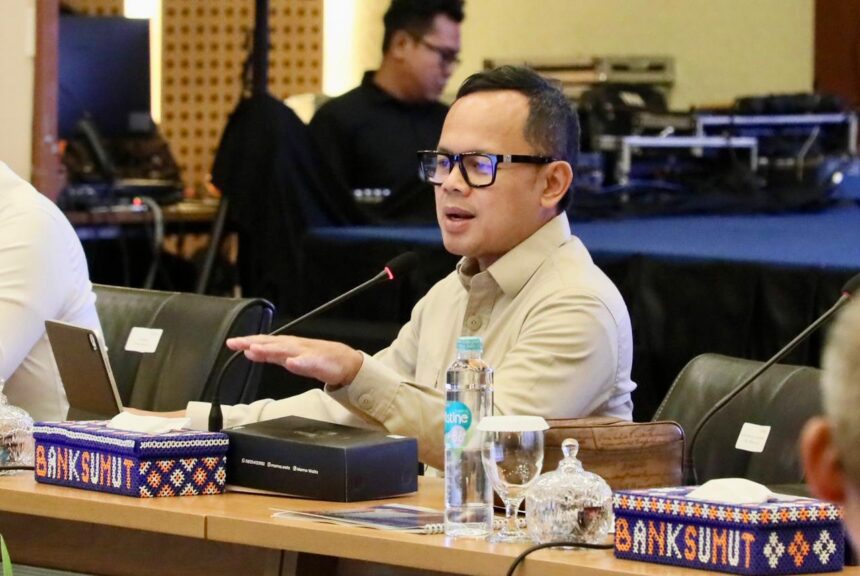 Wakil Menteri Dalam Negeri (Wamendagri) Bima Arya Sugiarto menegaskan komitmen pemerintah untuk mendorong efisiensi birokrasi sekaligus mempercepat reformasi Badan Usaha Milik Daerah (BUMD) guna mewujudkan tata kelola yang lebih akuntabel dan adaptif.