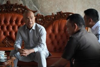 Jaksa Agung Muda Intelijen (Jamintel) Kejaksaan Agung, Reda Manthovani (kiri). Foto: Bidang Intelijen Kejaksaan Agung