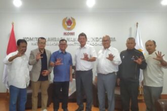 Ketua Umum PB ABTI, Zulfydar Zaidar Mochtar SE MM saat bersilaturahmi dengan jajaran Pengurus KONI Pusat, Kamis (9/4/2026).