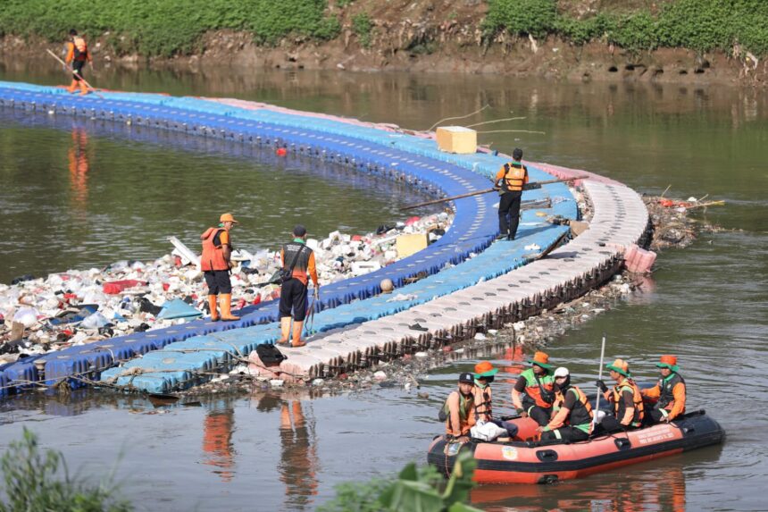 Minimalisir Banjir, di Jakarta, Pemprov, Geber Pengerukan Sungai