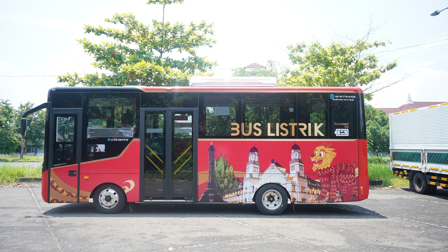 Pemkot Semarang Berencana Masifkan Bus Listrik Sebagai Transportasi Publik 2 IMG 20260411 WA0050