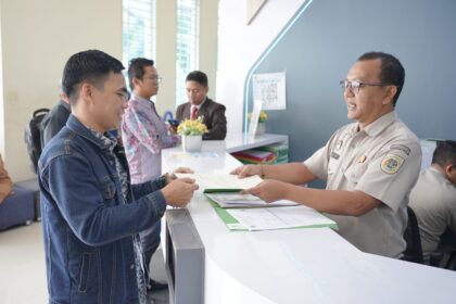 Ilustrasi. Syarat pengurusan sertipikat juga bisa dilihat di aplikasi Sentuh Tanahku. Foto: Dok Humas