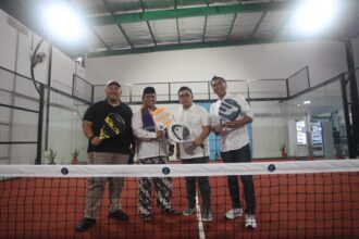 kiri ke kanan) Kepala Bidang Pembudayaan Olahraga Dispora Kota Bekasi, Faried Wajdi, Camat Bekasi Selatan, Karya Sukmajaya, Ketua Umum Indonesia Bola Basket dan Founder Titik Main, Mizan Arifien Wakil Ketua Bidang Psikologi KONI Bekasi, Rizky Candra Setiawan. Foto/dok/mak