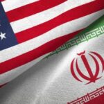 Ilustrasi bendera Amerika Serikat dan Iran. Foto iStock