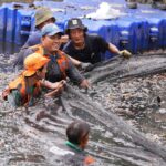 Penangkapan ikan sapu-sapu. Foto Ist