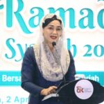 Ketua Dewan Komisioner OJK Friderica Widyasari Dewi, dalam acara Penutupan GERAK Syariah 2026, Kamis (2/4/2026). Foto: OJK