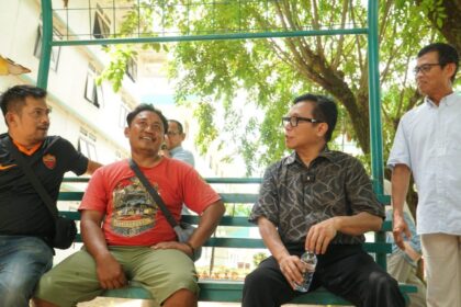 NYAMAN: Direktur Utama BPJS Ketenagakerjaan, Saiful Hidayat (kedua dari kanan). Foto: BPJS Ketenagakerjaan