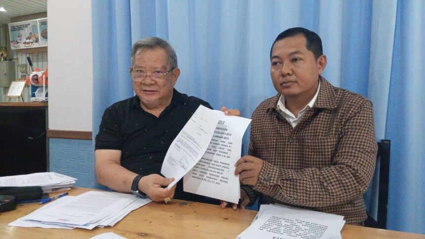 Kuasa hukum, Antonius Nugroho mendampingi Yosep Anton Ediwidjaja yang diduga menjadi korban kriminalisasi dalam kasus utang yang diproses di Polda Metro Jaya di Jakarta, Senin (6/4/2026). Foto: Ist