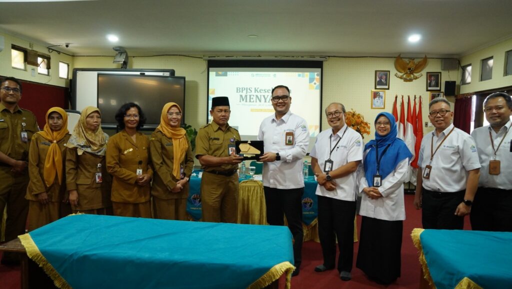 BPJS Kesehatan menghadirkan program “BPJS Menyapa” sebagai ruang menyerap aspirasi dan respons cepat bagi peserta Program Jaminan Kesehatan Nasional (JKN) di SMA 8 Jakarta pada Senin (20/4/2026) pagi. (istimewa/dok. BPJS Kesehatan).