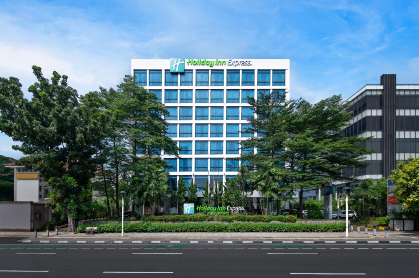 Jaringan hotel internasional Holiday Inn Express secara resmi mengumumkan perubahan nama dari Holiday Inn Express Jakarta Matraman menjadi Holiday Inn Express Jakarta Menteng. (istimewa/dok. Holiday Inn Express Jakarta Menteng).