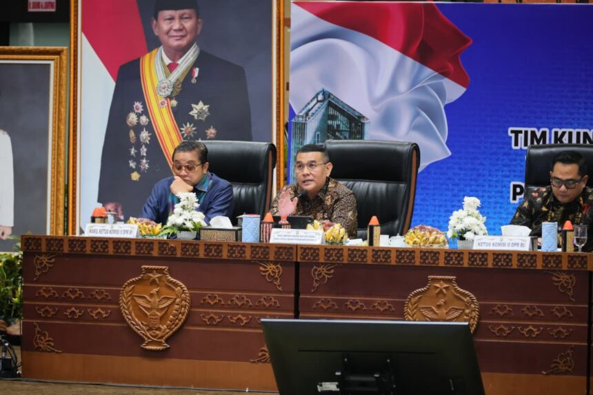 Wamen ATR/Waka BPN, Ossy Dermawan dalam Kunjungan Kerja Reses Komisi II DPR RI di Kalimantan Tengah (Kalteng), Kamis (23/4/2026). Foto: Ist