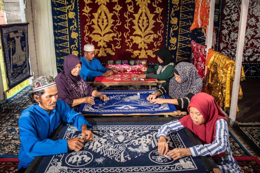 Tercatat, hingga Maret 2026, BRI telah membina 43.789 klaster usaha yang didukung oleh sekitar 3 ribu kegiatan pemberdayaan, mulai dari pelatihan hingga penyediaan sarana dan prasarana produksi. Foto: BRI