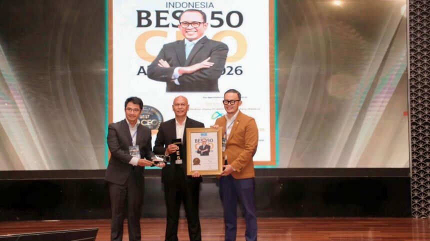 PT ASDP Indonesia Ferry (Persero) meraih dua penghargaan bergengsi dari The Iconomics: Indonesia Best 50 CEO Awards dan Indonesia Best COO Awards 2026. (istimewa/dok. ASDP).