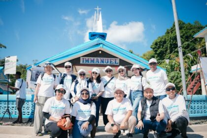 PT ASDP Indonesia Ferry (Persero) bersama 14 BUMN kembali menghadirkan program kolaborasi Tanggung Jawab Sosial dan Lingkungan (TJSL) BUMN Konservasi Lingkungan dan Pemberdayaan Masyarakat Tahap 2. (istimewa/dok. ASDP).