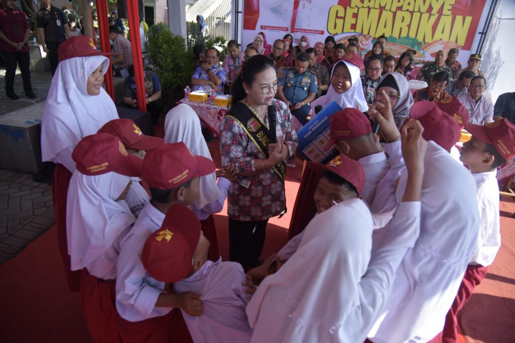 Lewat Kampanye Gemar Makan Ikan, Pemkot Semarang Ingin Lahirkan Generasi Sehat dan Cerdas 3 aa2a16cb 0384 4f76 975c 35947372e9b2