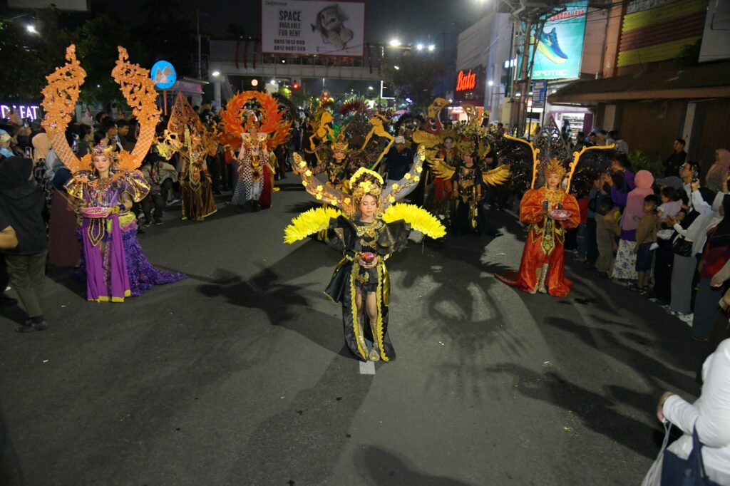 c2cb83a2 f534 4187 b30a bd4b9c655805