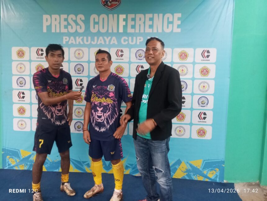 Pemilik Denis FC, Michael Chiox's (tengah) usung target tinggi di Pakujaya Cup XI.
