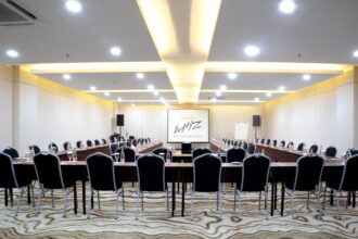 Grand Whiz Poins Simatupang Jakarta kembali menghadirkan inovasi layanan bisnis melalui peluncuran Meeting Package dengan konsep “Meeting with Style”. (istimewa/dok. Grand Whiz Poins Simatupang).