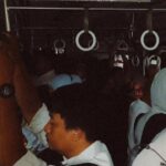 Gangguan perjalanan Commuter Line Rangkasbitung terjadi sore ini, akibat percikan api pada Listrik Aliran Atas (LAA) di lintas Pondok Ranji–Sudimara. Foto: IG @tangsel.info