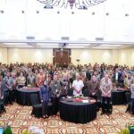 Direktur Enterprise & Business Service Telkom Veranita Yosephine, Direktur IT Digital Telkom Faizal Rochmad Djoemadi, serta Direktur Strategic Business Development & Portfolio Telkom Seno Soemadji dalam forum strategis Transformasi Digital BUMN yang diselenggarakan oleh Danantara Indonesia di Wisma Danantara, Jakarta, Senin (5/5). Foto: Telkom Indonesia