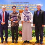 Wamenkes Dante Saksosno (kedua dari ki), mengingatkan tentang pentingnya sistem peringatan dini polusi udara. Foto: Dok Humas