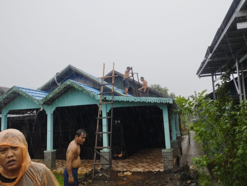 Kondisi di wilayah terdampak banjir di Kabupaten Banjar, Provinsi Kalimantan Selatan, Selasa (26/5/2026). Foto: Pusdalops BPBD Kabupaten Banjar