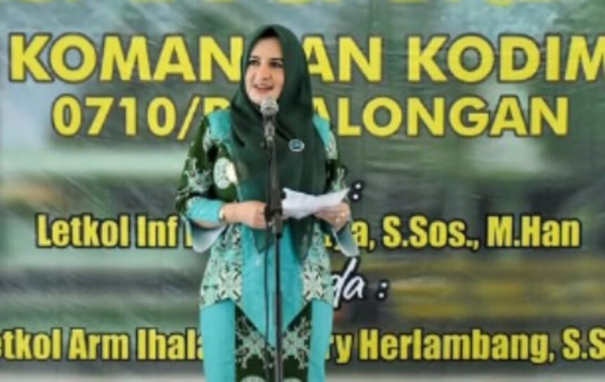 Bupati Pekalongan, Fadia Arafiq. Foto: Instagram @bundafadiaarafiq