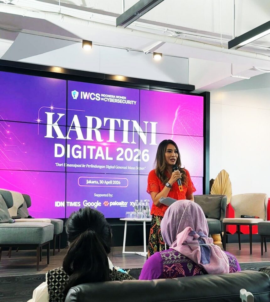 Eva Noor Saat memberi Sambutan dalam Acara Kartini Digital 2026. Foto: Ist