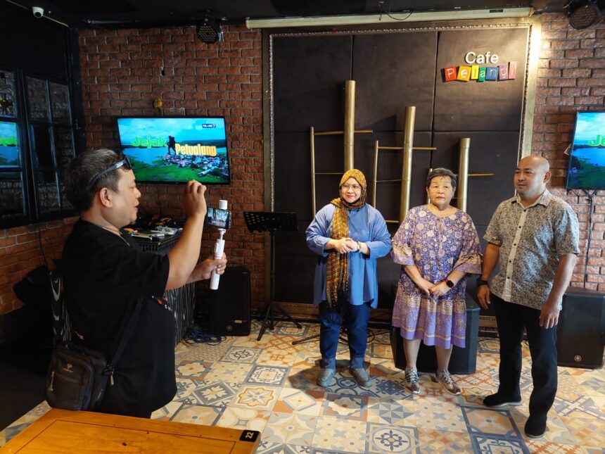 Melalui gelat kangen, RSC-WSC terus mengajal dan mengedukasi masyarakat untuk waspada bahaya love scammer. Foto: Dok RSC-WSC