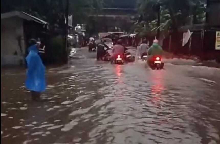 Banjir di Jakarta. Foto: Tangkapan layar X