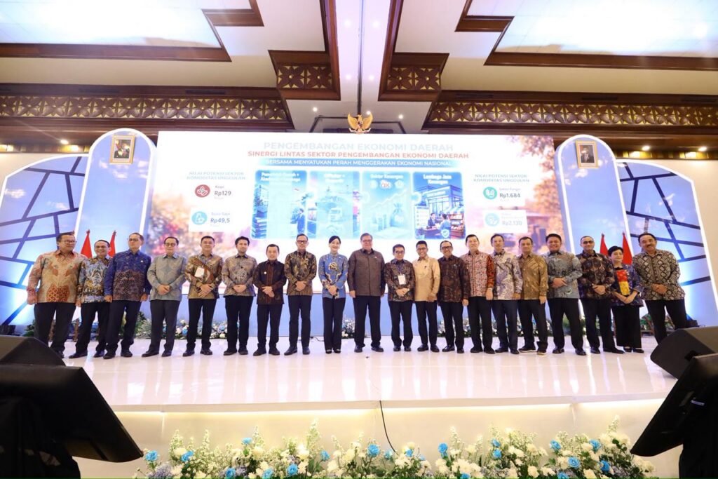 OJK Percepat Pertumbuhan Ekonomi Daerah Melalui Sinergi Lintas Sektor 2 WhatsApp Image 2026 05 25 at 18.01.38