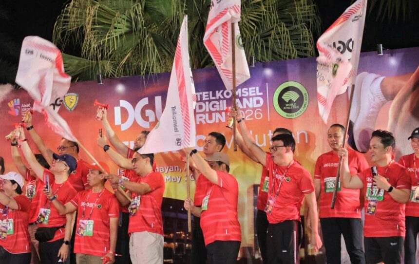 Gubernur DKI Jakarta, Pramono Anung melepas peserta lomba lari Digiland Run 2026, di Gelora Bung Karno (GBK), Minggu (17/6/2026). Foto: Ist