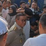 Gubernur DKI Jakarta, Pramono Anung, saat mengunjungi Pasar Kramat Jati, Jakarta Timur, Senin (11/5/2026). Foto: Joesvicar Iqbal/ipol.id