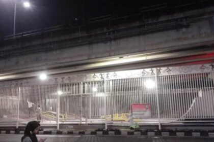 Area skate park dan sasana tinju di kolong flyover Pasar Rebo, Ciracas, Jakarta Timur, bakal dilakukan penataan ulang. Foto: Ist