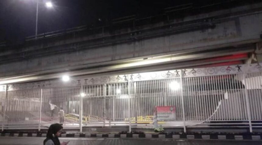 Area skate park dan sasana tinju di kolong flyover Pasar Rebo, Ciracas, Jakarta Timur, bakal dilakukan penataan ulang. Foto: Ist