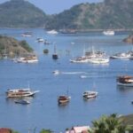labuan bajo pemandangan t polri